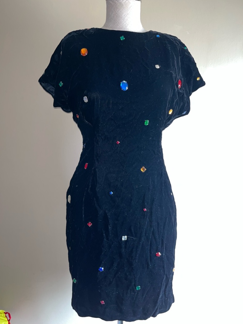 Vintage Chetta B Saks fifth Ave 1980’s black velvet jewled dress